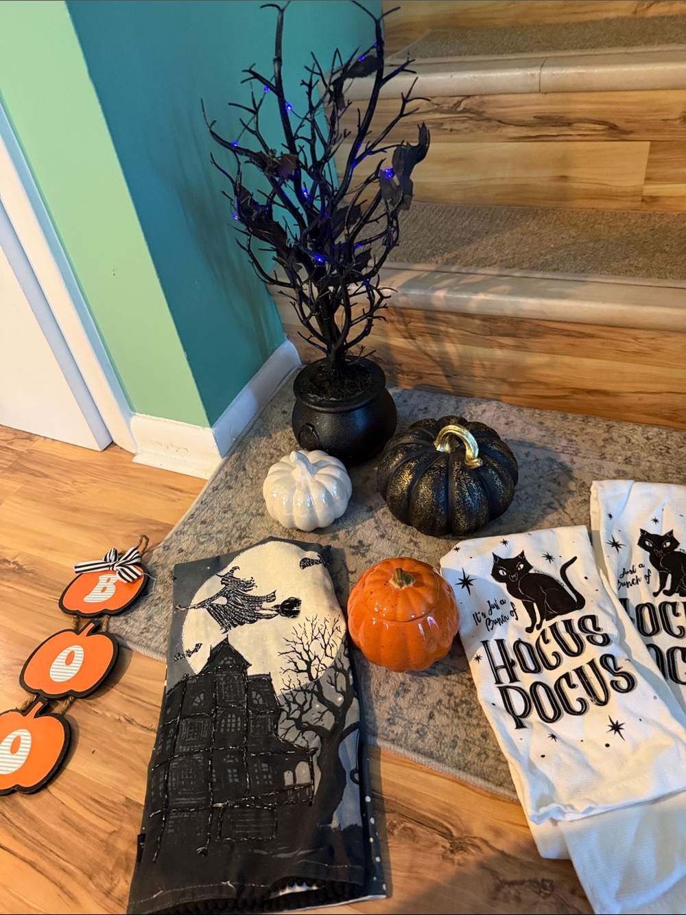 Halloween Decorative Set with lights, Pumpkins - Black, White & Orange